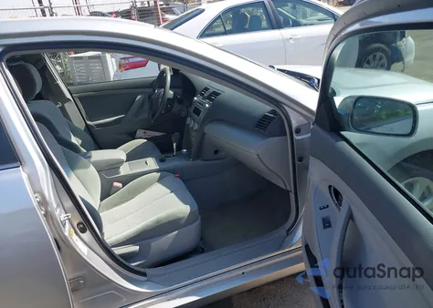 2010 Toyota Camry Le from USA, damaged, VIN 4T1BF3EK5AU034072